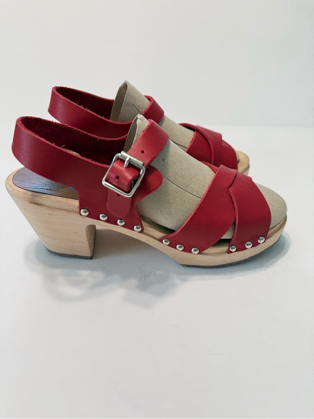 Mia Gertrude Swedish Red Leather Heeled Clog Sandals Open Toe Ankle Strap Sz 39